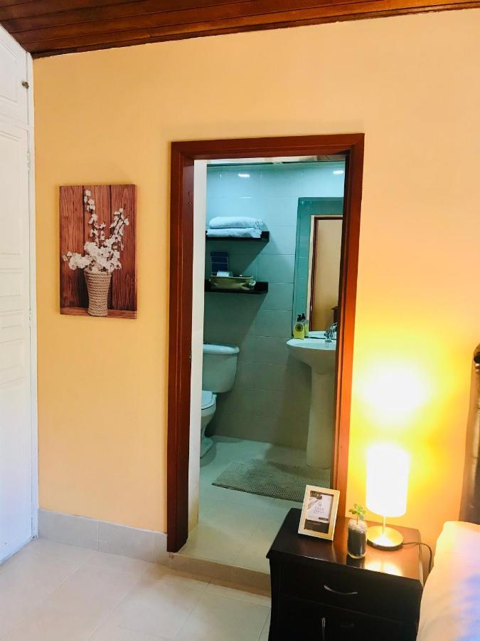 Casa Prada Bed & Breakfast ボゴタ エクステリア 写真