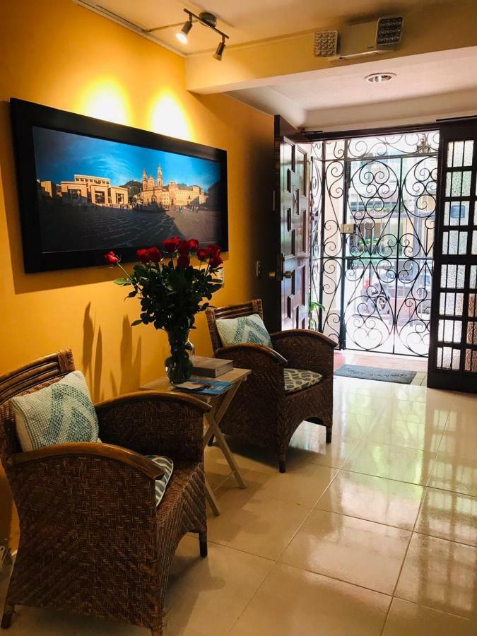 Casa Prada Bed & Breakfast ボゴタ エクステリア 写真