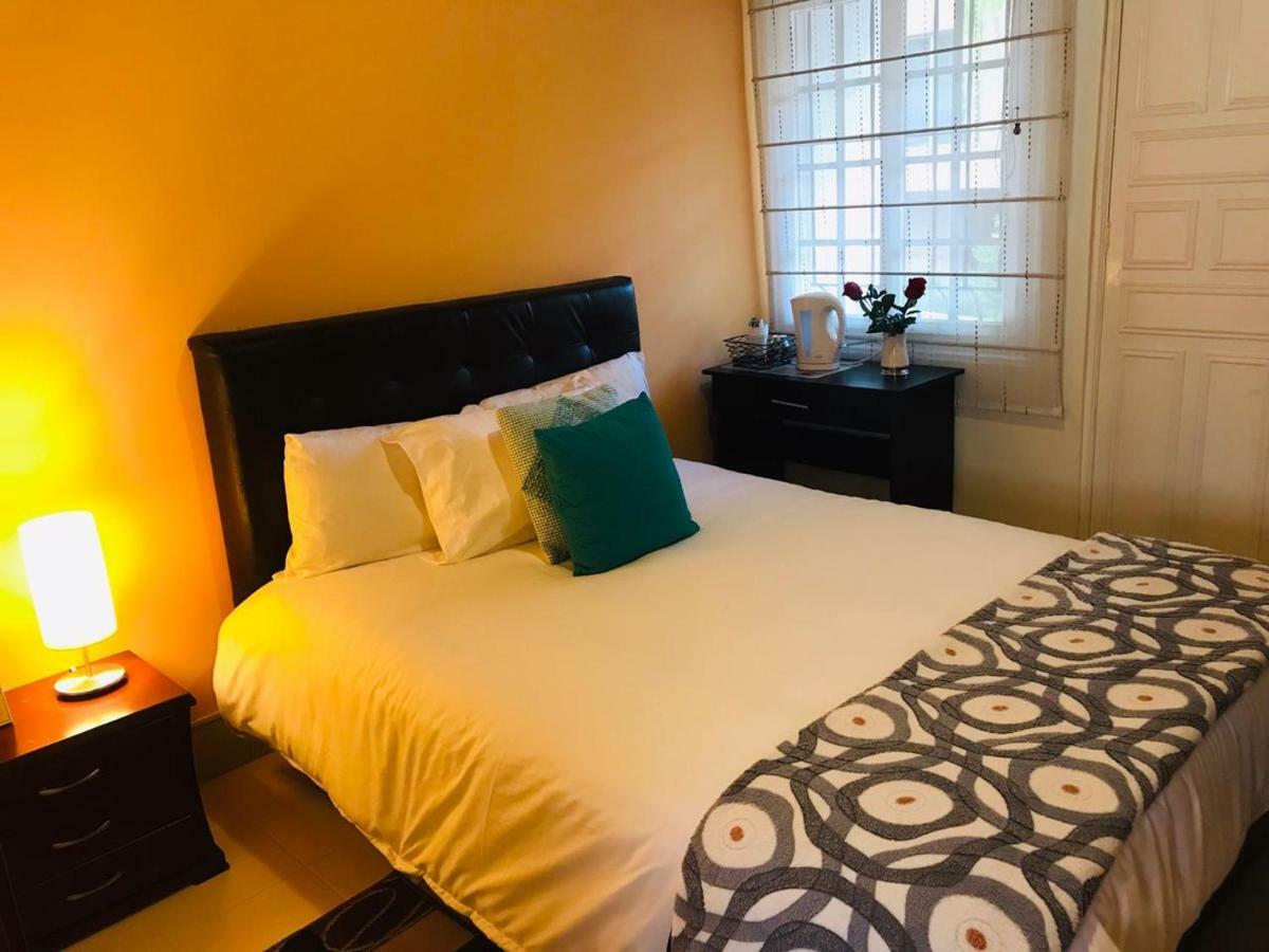 Casa Prada Bed & Breakfast ボゴタ エクステリア 写真