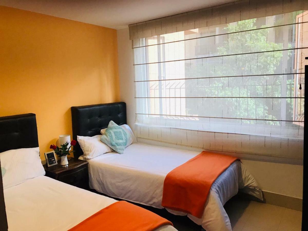Casa Prada Bed & Breakfast ボゴタ エクステリア 写真